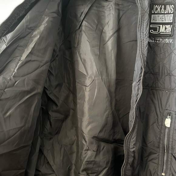 JACK & JONES Black Men’s Quilted Winter Fits Medium to Large Jacket BNWT - Picture 8 of 11